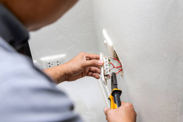 Best Emergency Electrical Repair  in Washburn, ND